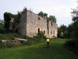 Razvaline gradu Krupa 3